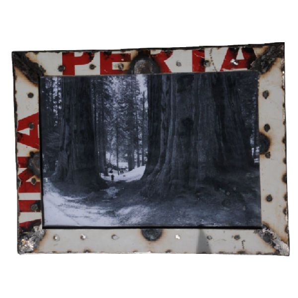 LOT003 – Metal Photo&nbsp;Frame